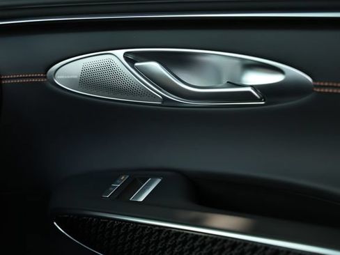 New 2026 Genesis GV70 3.5T Sport Prestige AWD/4WD image 40