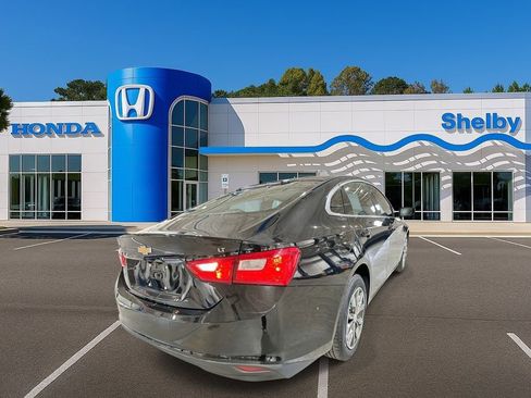 Used 2024 Chevrolet Malibu LT image 8