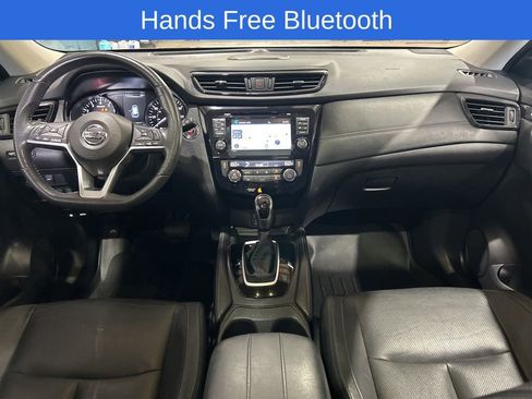 Used 2017 Nissan Rogue SL w/ SL Premium Package FWD image 2