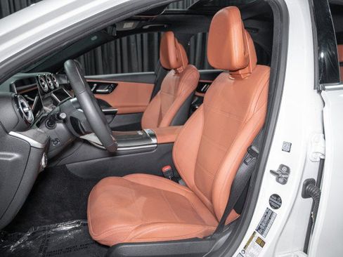 Certified 2026 Mercedes-Benz C 300 4MATIC Sedan image 11