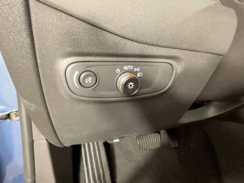 Used 2024 Chevrolet Equinox LS w/ LS Convenience Package AWD/4WD image 22