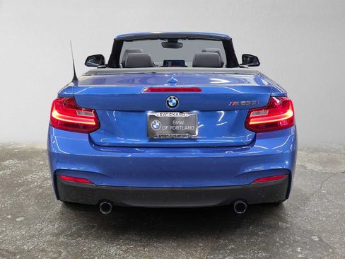 Used 2016 BMW M235i Convertible RWD image 4
