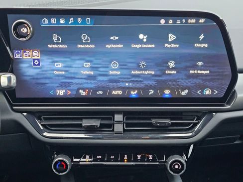 New 2026 Chevrolet Equinox EV RS image 12