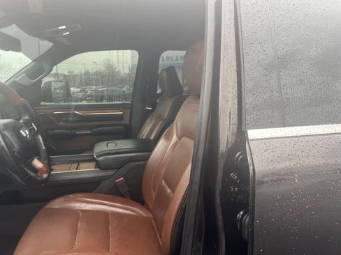 Used 2019 RAM 1500 Limited AWD/4WD image 19