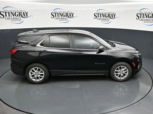Used 2024 Chevrolet Equinox LT AWD/4WD image 16