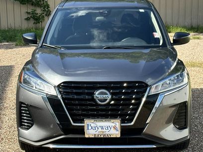 Used 2021 Nissan Kicks S