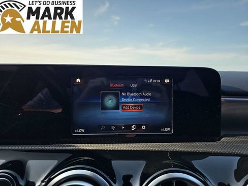Used 2022 Mercedes-Benz A 220 4MATIC image 13