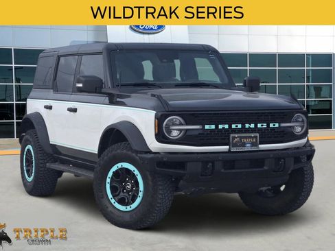 Used 2024 Ford Bronco Wildtrak image 1