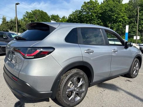 Certified 2026 Honda HR-V LX image 3