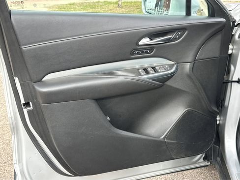 Used 2020 Cadillac XT4 Premium Luxury image 14