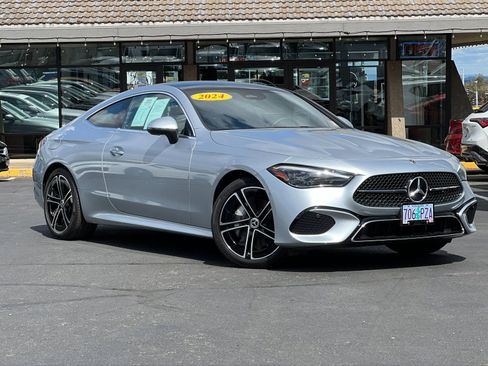 Used 2024 Mercedes-Benz CLE 300 4MATIC Coupe image 2
