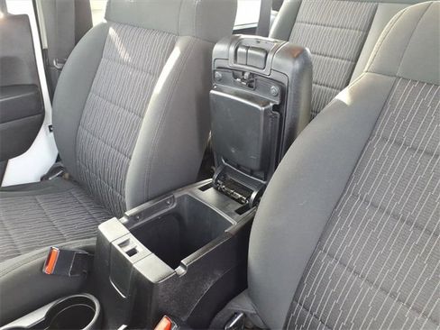 Used 2012 Jeep Wrangler Sport image 29