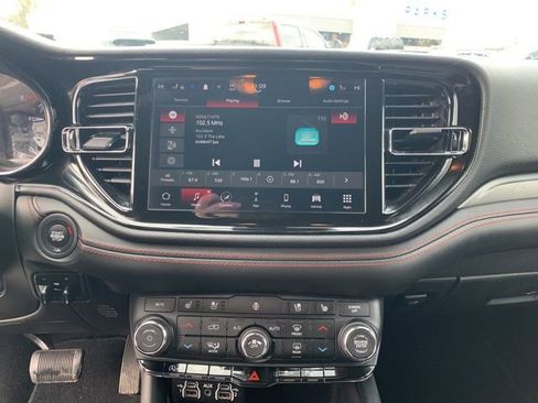 Used 2024 Dodge Durango GT image 32