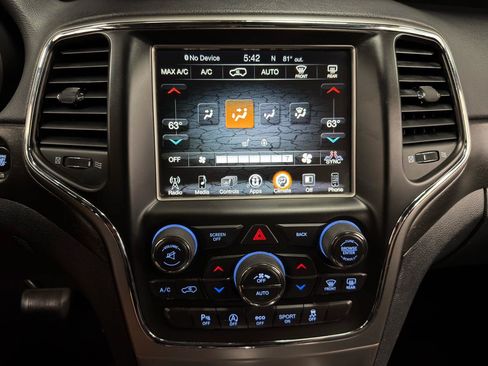 Used 2017 Jeep Grand Cherokee Altitude AWD/4WD image 20