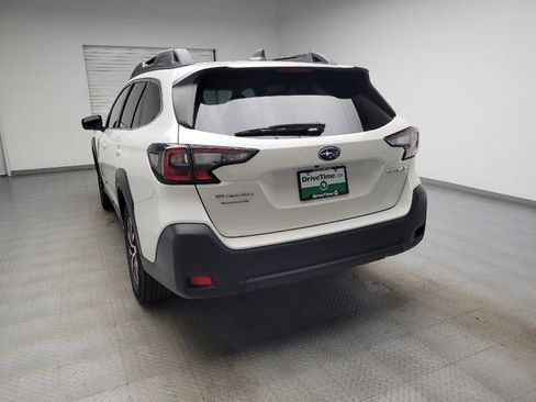 Used 2023 Subaru Outback Premium AWD/4WD image 6