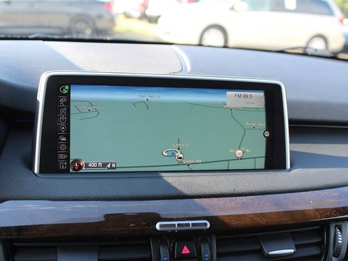 Used 2015 BMW X5 xDrive35d image 23