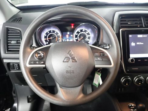 Used 2026 Mitsubishi Outlander Sport ES AWD/4WD image 32