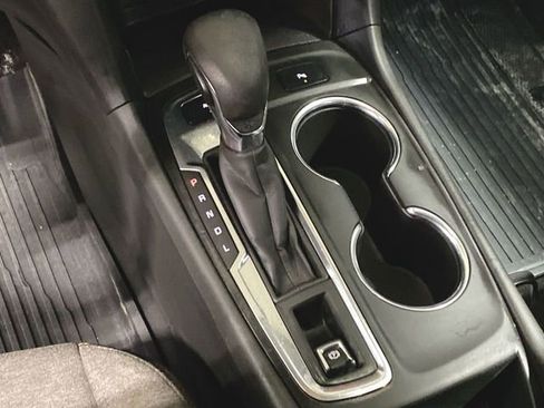 Used 2023 Chevrolet Equinox LT AWD/4WD image 15