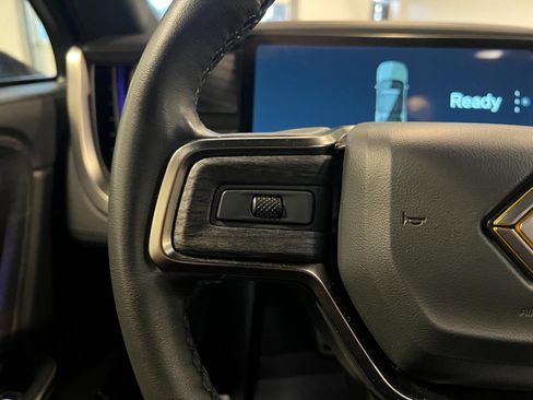 Used 2023 Rivian R1S Launch Edition image 13