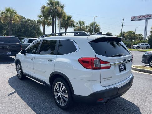 Used 2019 Subaru Ascent Touring w/ Popular Package #3 AWD/4WD image 8