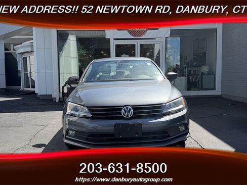 Used 2016 Volkswagen Jetta Sport FWD image 8