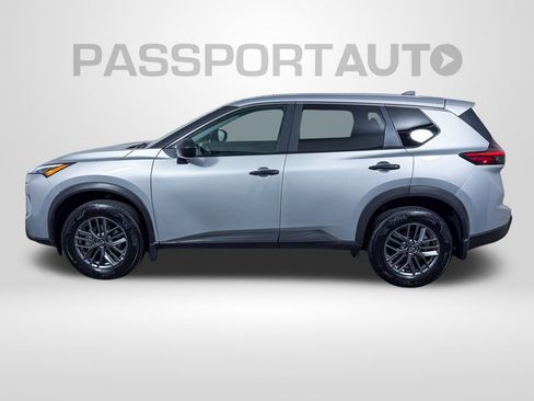 Certified 2025 Nissan Rogue S image 10