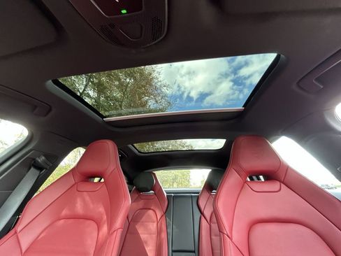 Certified 2025 Porsche Panamera 4 image 18