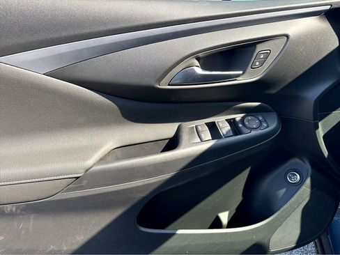 New 2026 Buick Envista Sport Touring w/ Convenience I Package FWD image 9