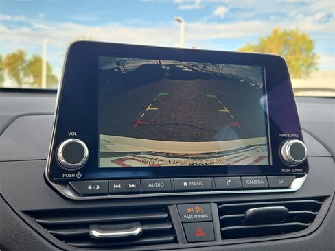 Used 2025 Nissan Altima 2.5 S image 23