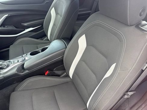 Used 2022 Chevrolet Camaro LT RWD image 19