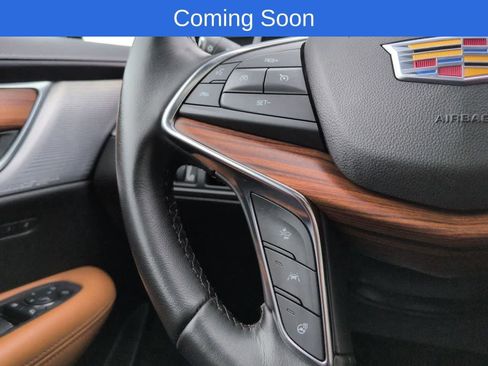 Used 2023 Cadillac XT5 Premium Luxury w/ LPO, Floor Liner Package AWD/4WD image 24