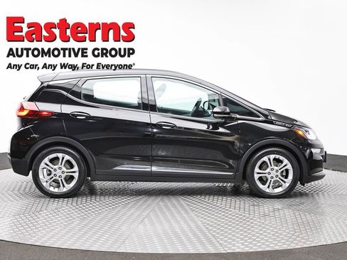 Used 2018 Chevrolet Bolt LT image 4