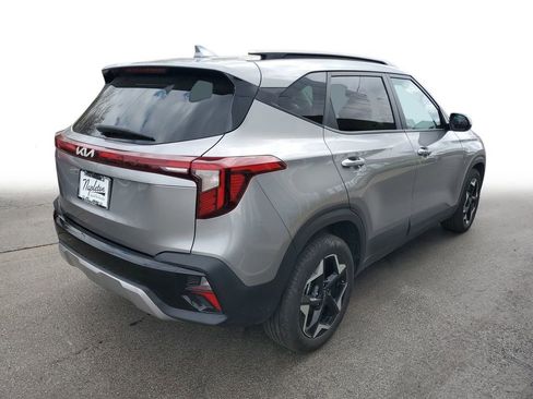 Used 2025 Kia Seltos S FWD image 7
