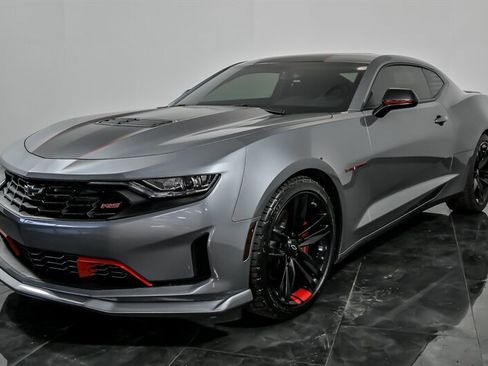 Used 2021 Chevrolet Camaro LT w/ Redline Edition image 5