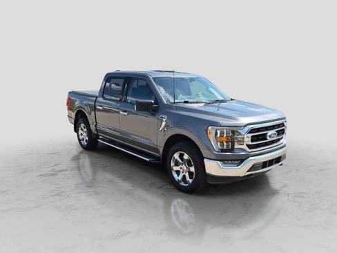 Used 2022 Ford F150 XLT w/ Equipment Group 302A High AWD/4WD image 2