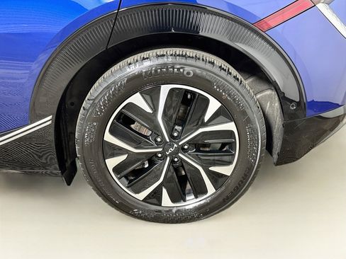 Used 2023 Kia EV6 Wind w/ Wind Technology Package AWD/4WD image 30