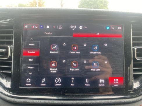 Used 2024 Dodge Durango GT image 24