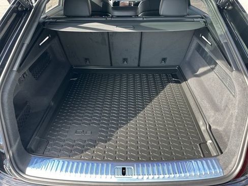 New 2026 Audi SQ8 Prestige AWD/4WD image 14