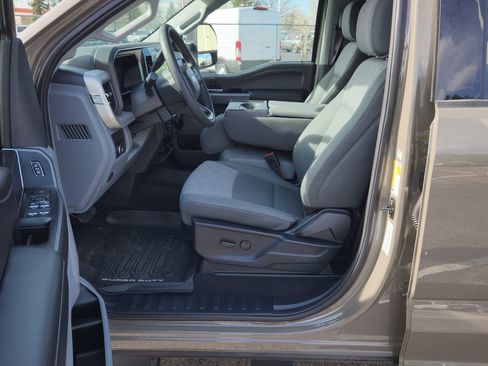 Certified 2026 Ford F250 XLT w/ XLT Premium Package image 25