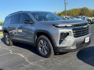 New 2026 Chevrolet Traverse LT w/ LPO, Floor Liner Package video 2