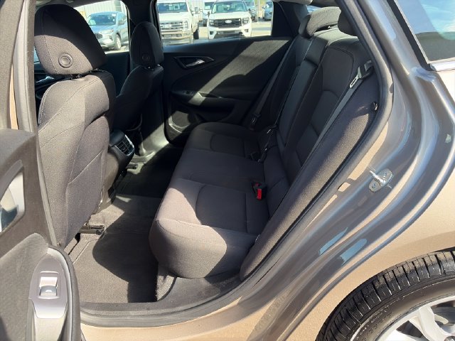 Used 2025 Chevrolet Malibu LT FWD image 24