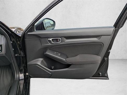 Used 2023 Honda Civic Sport image 25
