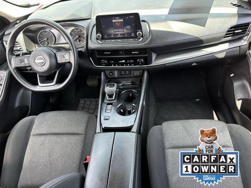 Used 2024 Nissan Rogue SV FWD image 17