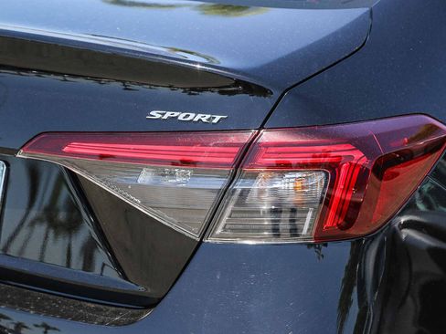 Used 2025 Honda Civic Sport image 11