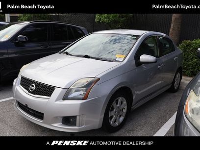 Used 2011 Nissan Sentra 2.0 SR w/ Convenience Pkg