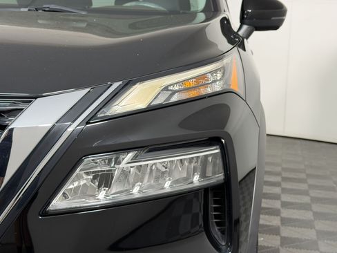 Used 2023 Nissan Rogue SL w/ SL Premium Package FWD image 10