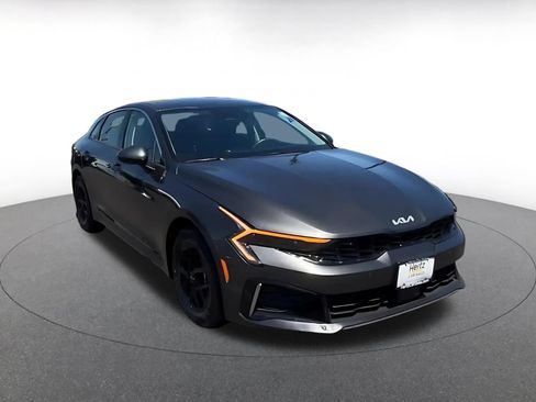 Used 2025 Kia K5 LXS FWD image 3