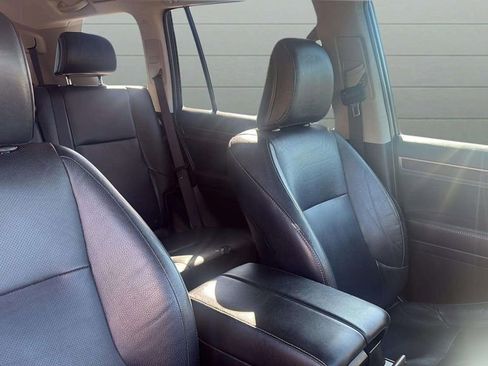 Used 2017 Lexus GX 460 Premium w/ Premium Package AWD/4WD image 22