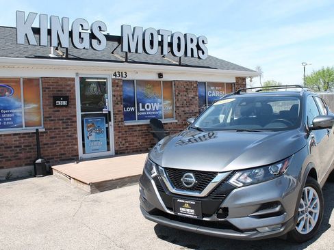 Used 2020 Nissan Rogue Sport SV w/ Technology Package AWD/4WD image 1