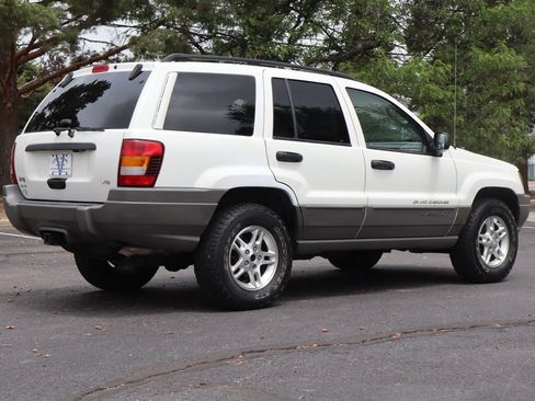 Used 2002 Jeep Grand Cherokee Laredo AWD/4WD image 5